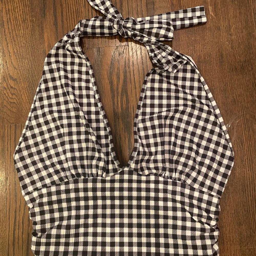 Checker black and white crop tank top